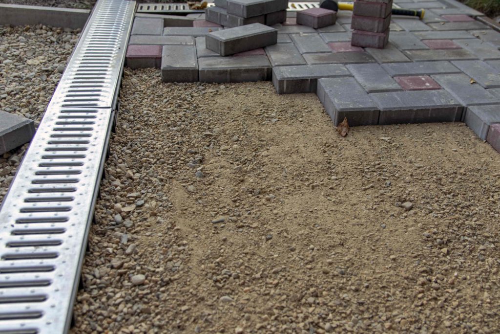 Paver Patio Water Drainage - Seattle Outdoor Spaces