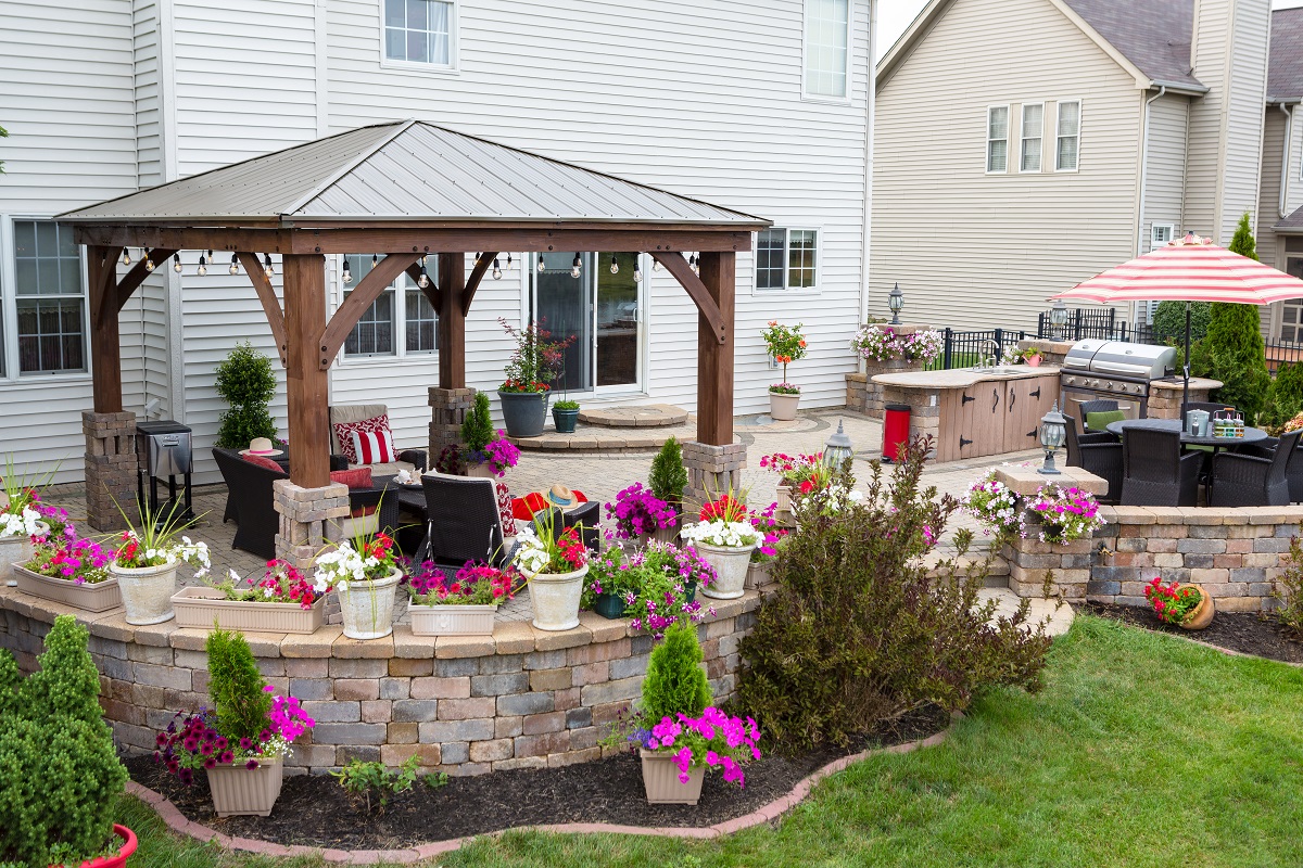 Gazebos vs Pergolas vs Patio Covers: What's the Difference?